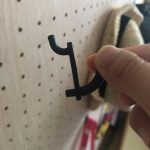 「有孔ボードで簡単オシャレにDIY」