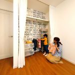 子どもも安心！扉なしクロゼットのアイデア