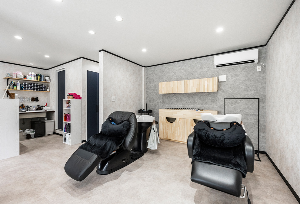 心地よい時間を演出する、上質な設備で落ち着きあるケアスペース