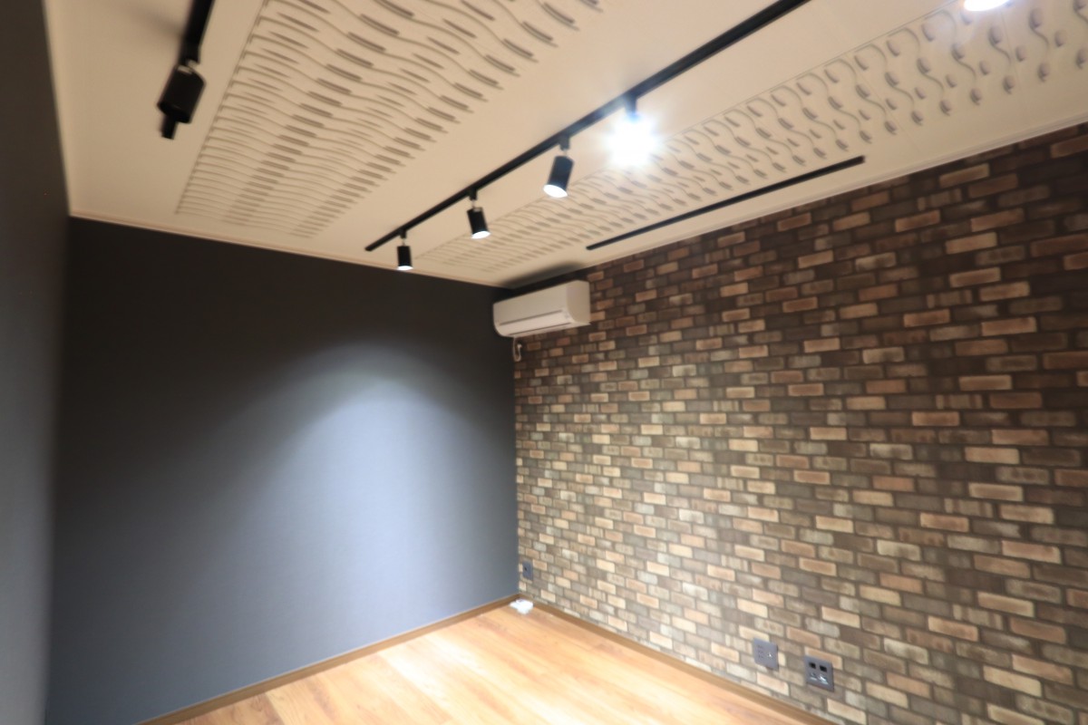 納戸6.5帖（防音室）