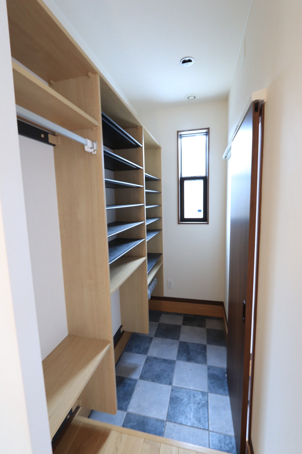 シューズクローク