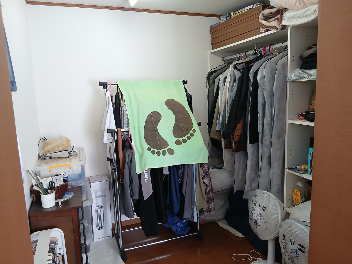 洋室①ウォークインクローゼット