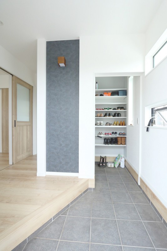 広々とした土間のある玄関