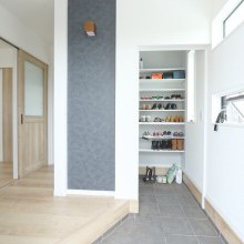 広々とした土間のある玄関