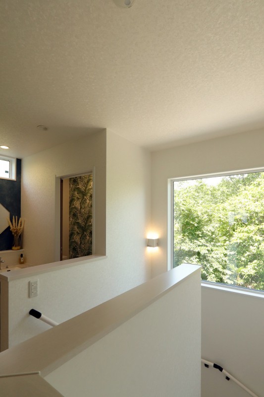 四季折々、自然の表情もインテリアに