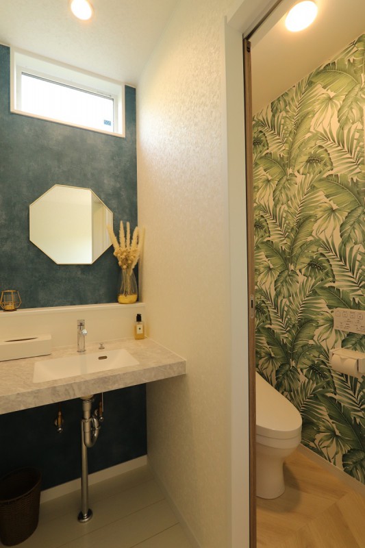 ボタニカルをインテリアのポイントに