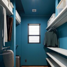 ファミリークローゼットで家族のお洋服は一か所に集約して家事効率に一役