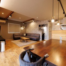 どこにいても家族の様子が見渡せる一体感のあるLDK