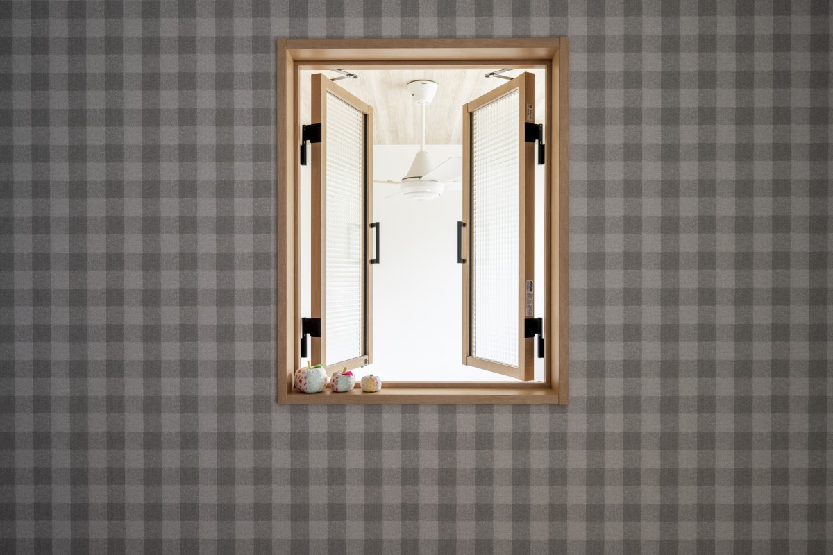 かわいらしいギンガムチェックをアクセントクロスに