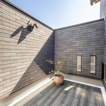 プライベートバルコニーでくつろぐ暮らし