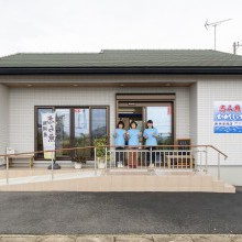 海が近くとも安心、美しさを保つタイル張りの外観