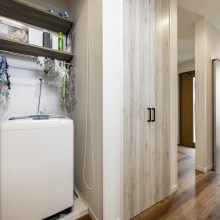 洗面・ランドリーが玄関から2秒！玄関からもリビングからも便利な回遊動線