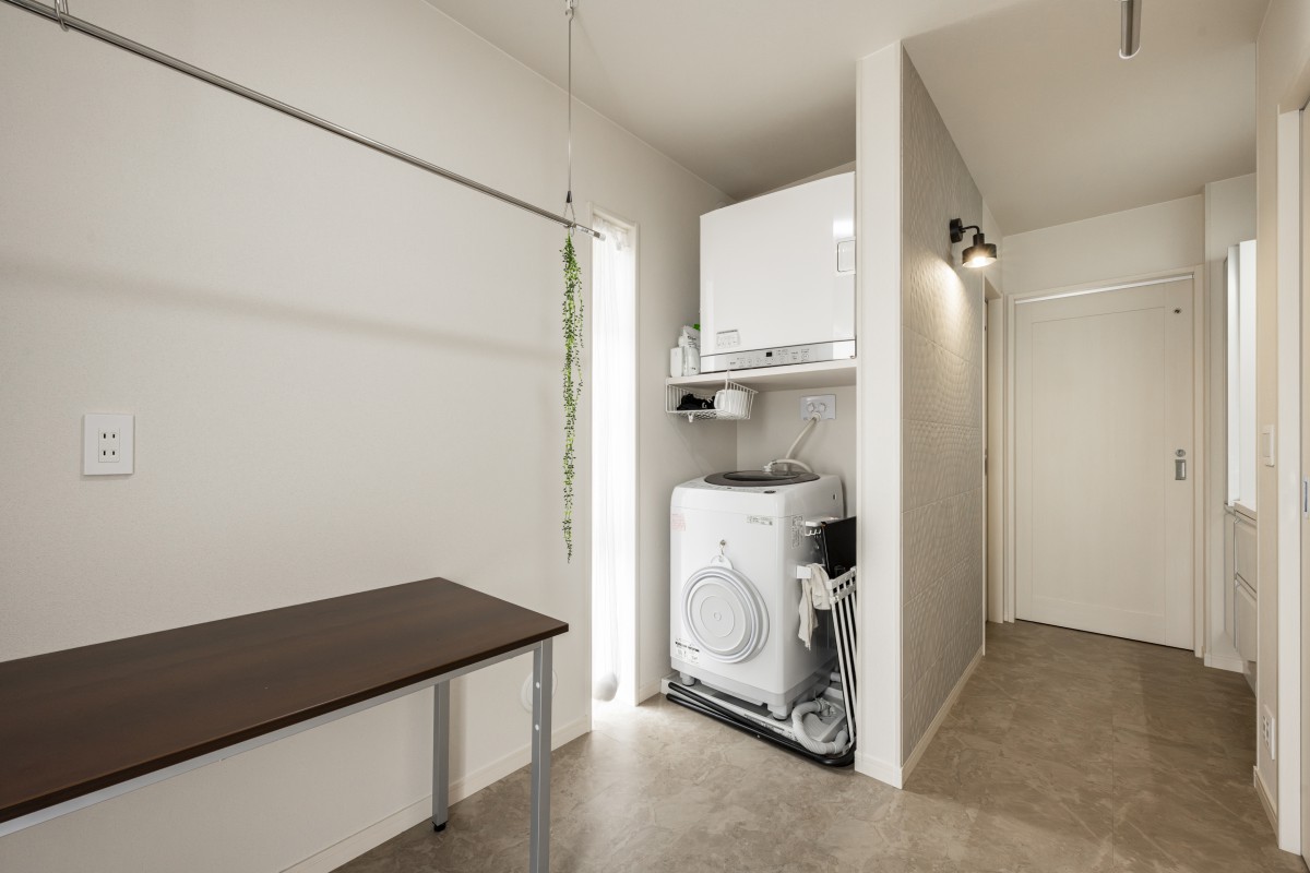 時間や天気は気にせずOK！のランドリースペース