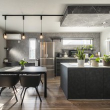 毎日立つ場所だからこそ、使いやすさにこだわったキッチン