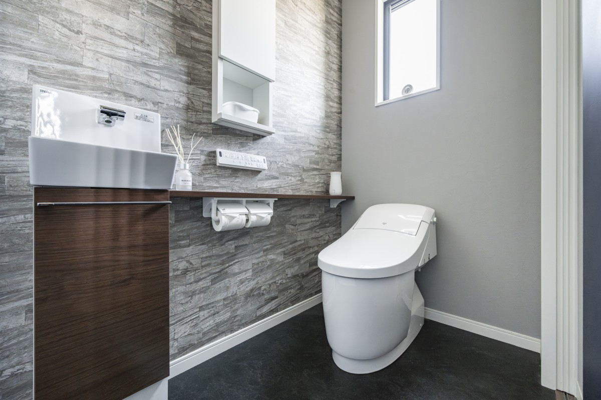 空間をコンパクトに、心地よさをしっかり確保したトイレ