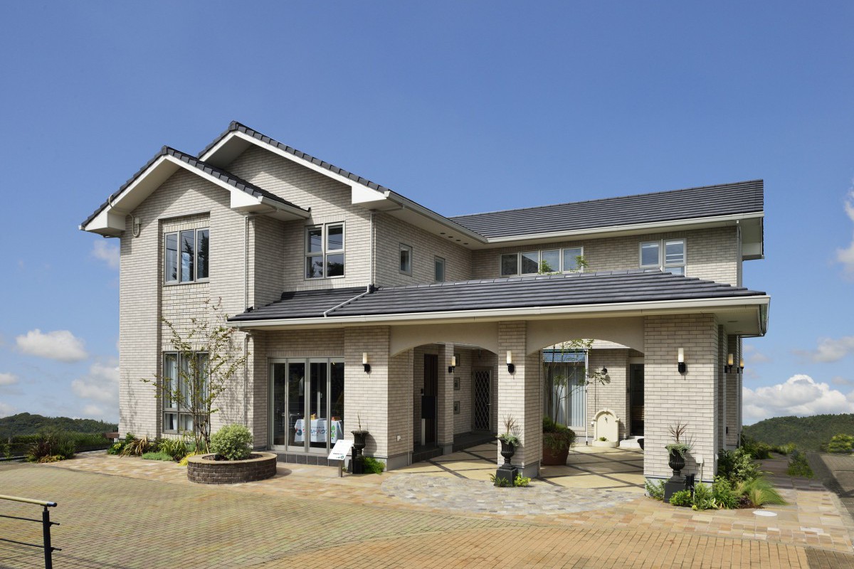 エレガンススタイル　中庭のある家　Patio　パティオ　