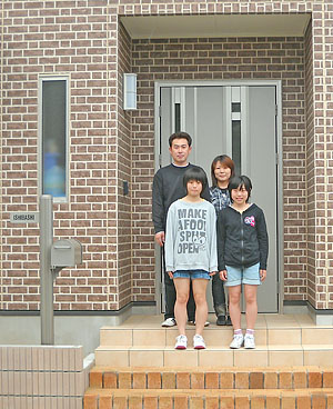 自由設計で明るく開放的な間取りができました