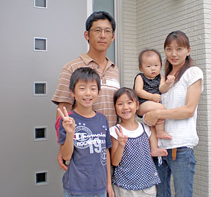 他社も検討しましたがワールドハウスの構造の良さに決めました