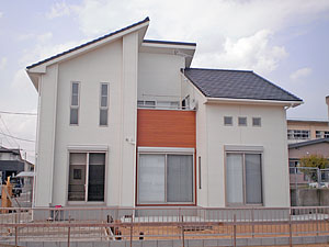 使い勝手の良い間取りで住みやすく、エアコン効率も良いです